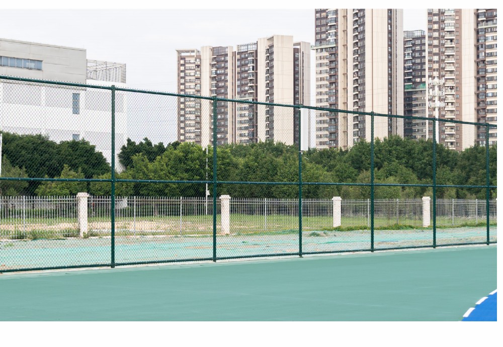 Modular sports court perimeter fencing